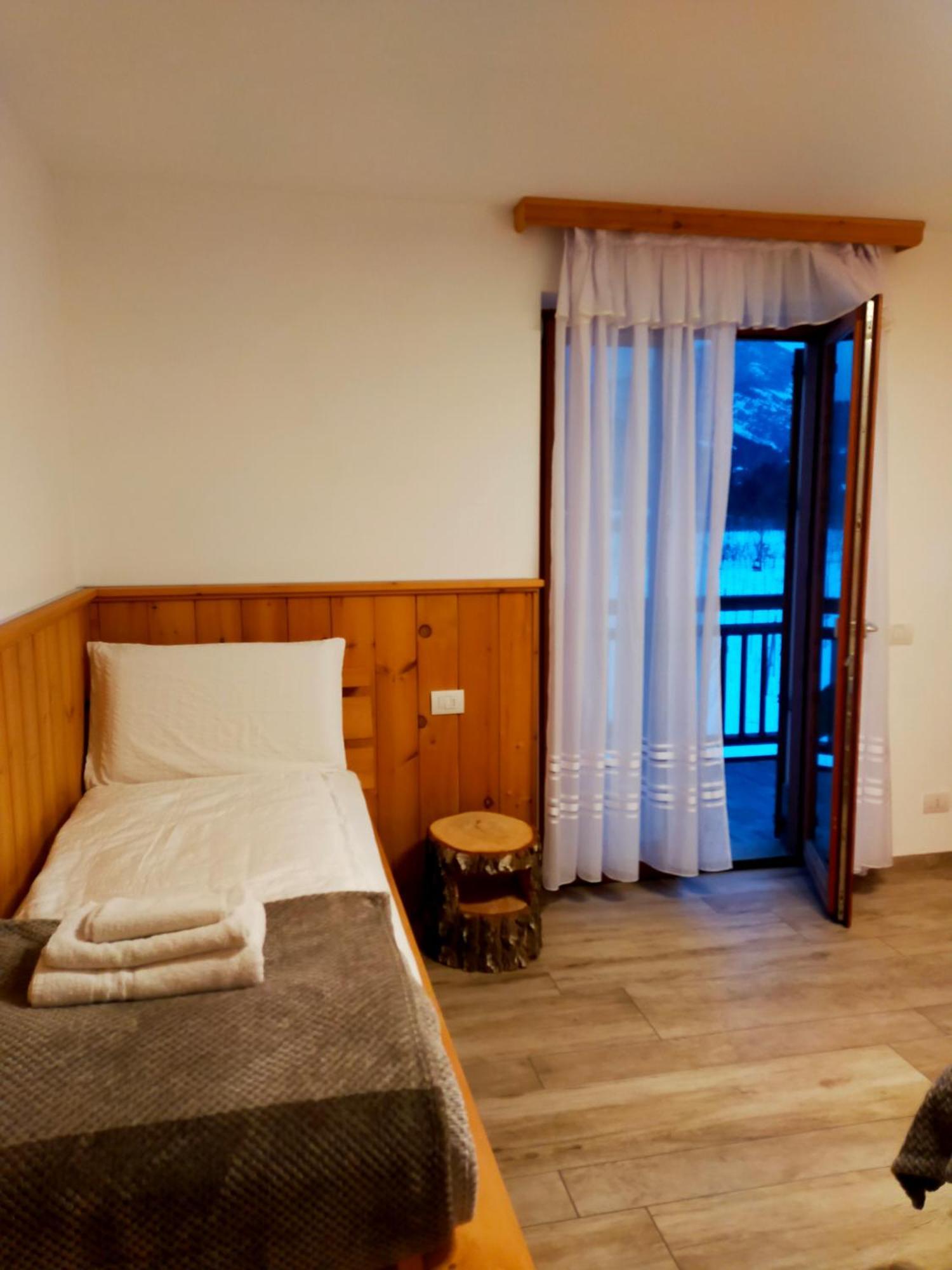 Bed and Breakfast Agritur Maso Flonkeri Bosentino Zewnętrze zdjęcie